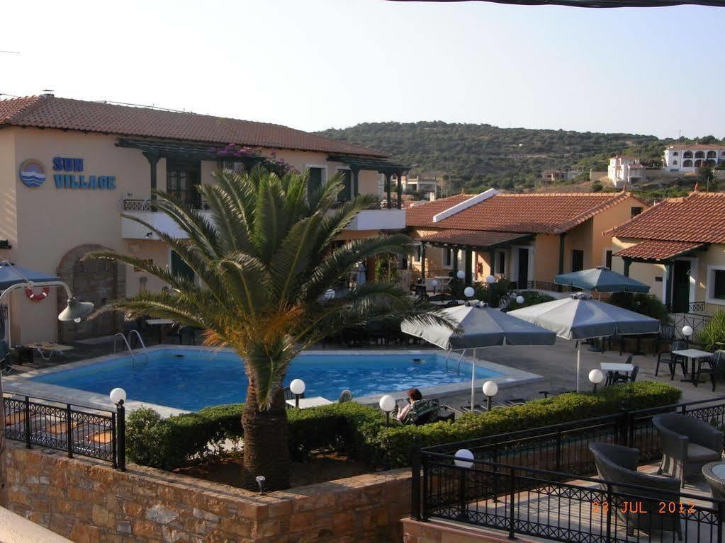 Sun Village Hotel Apartments Megás Limniónas Екстериор снимка