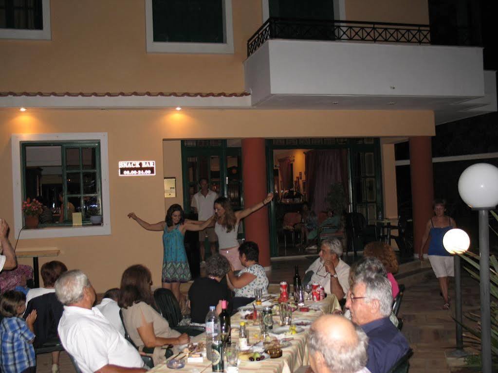 Sun Village Hotel Apartments Megás Limniónas Екстериор снимка