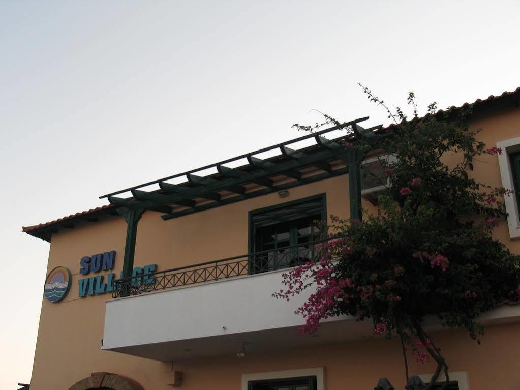 Sun Village Hotel Apartments Megás Limniónas Екстериор снимка