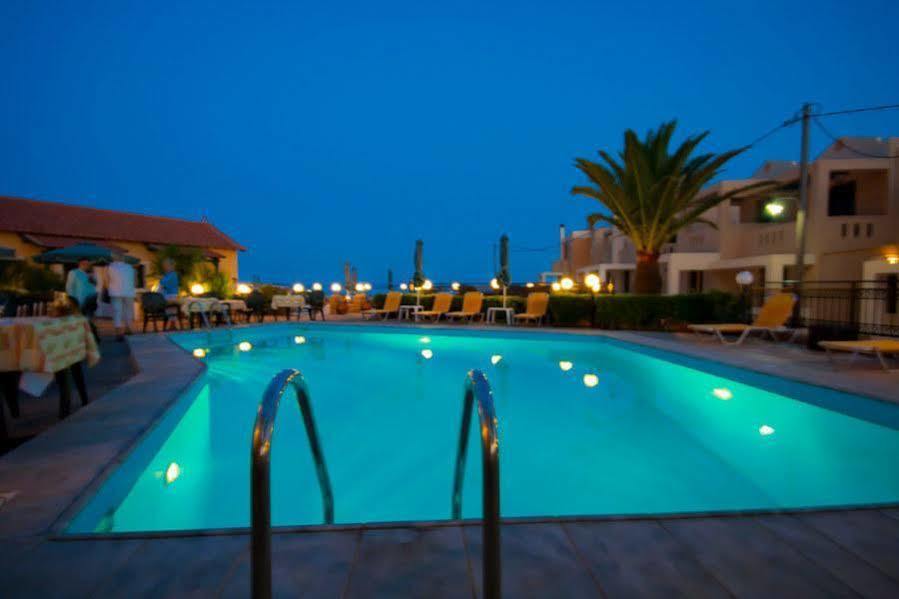 Sun Village Hotel Apartments Megás Limniónas Екстериор снимка