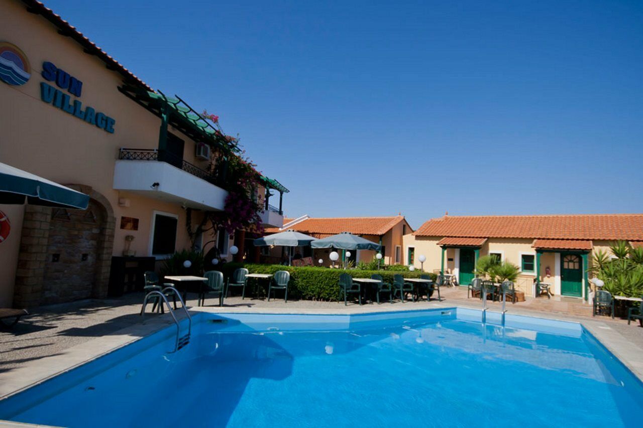 Sun Village Hotel Apartments Megás Limniónas Екстериор снимка