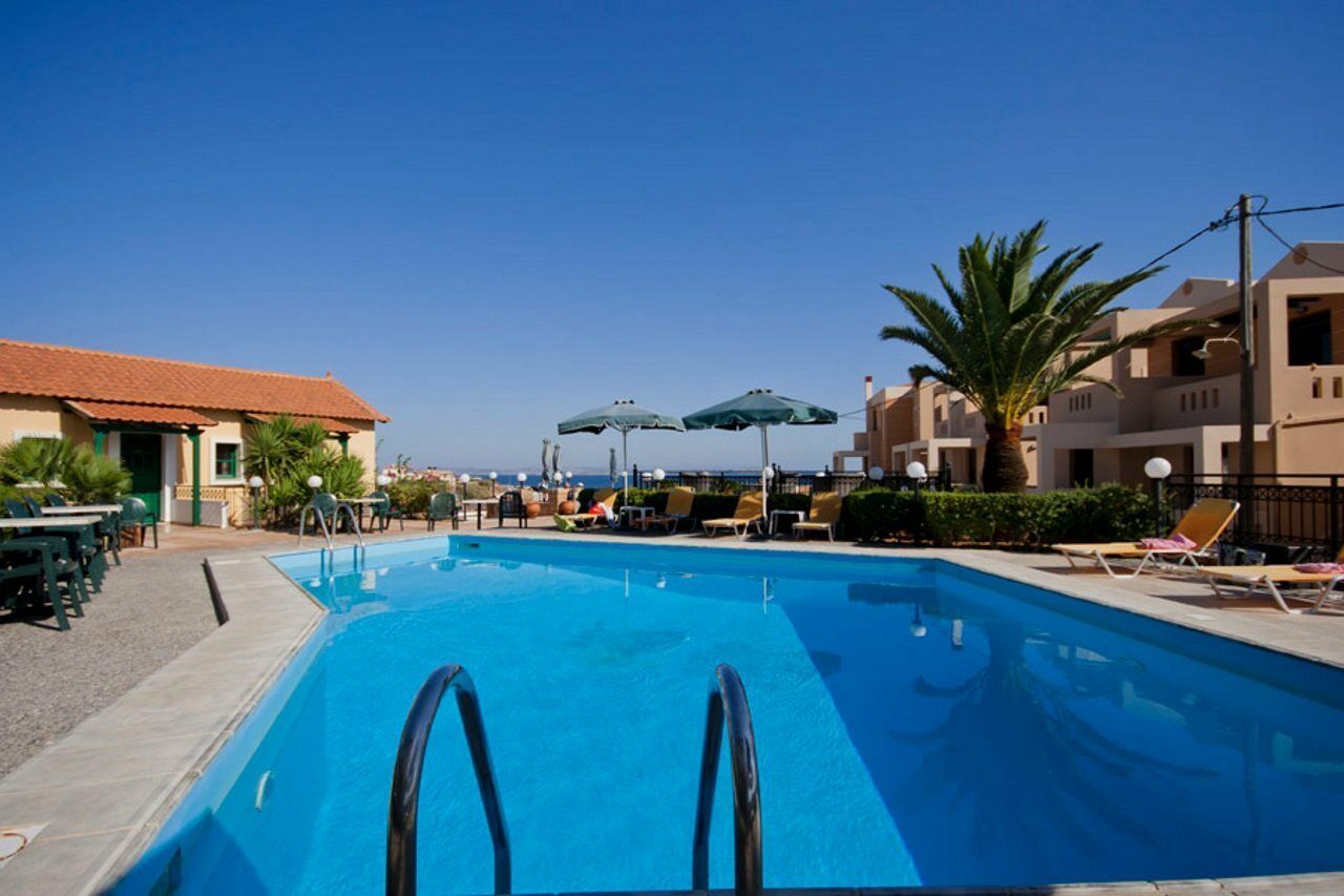 Sun Village Hotel Apartments Megás Limniónas Екстериор снимка