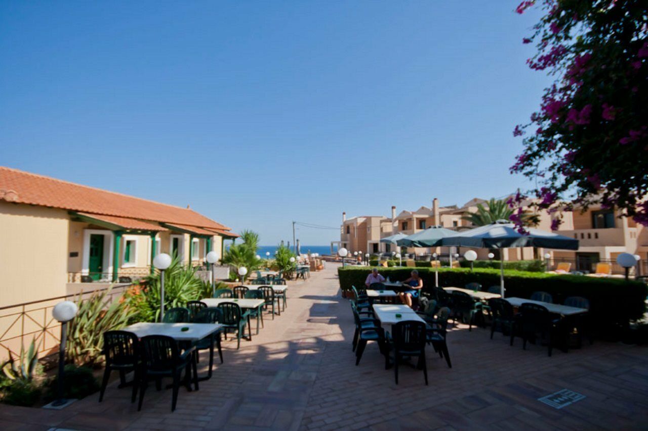 Sun Village Hotel Apartments Megás Limniónas Екстериор снимка